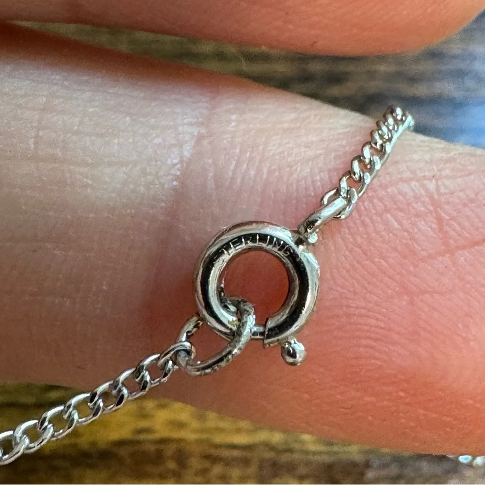 18” Sterling Silver 925 Necklace with‎ Clear Quartz  Inset Heart Pendant